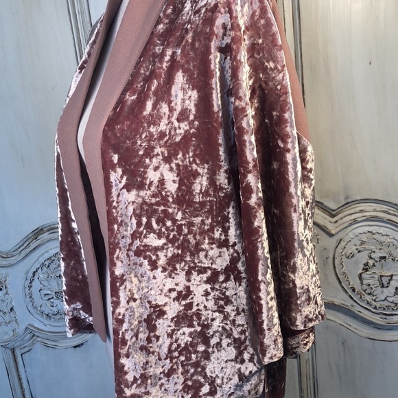 ZARA NWOT Cropped Dusty Mauve Crushed Velvet Kimono Jacket Size S-M - Picture 7 of 11